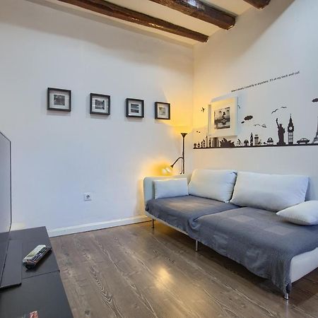 Charming Sol Attic Appartement Madrid Buitenkant foto