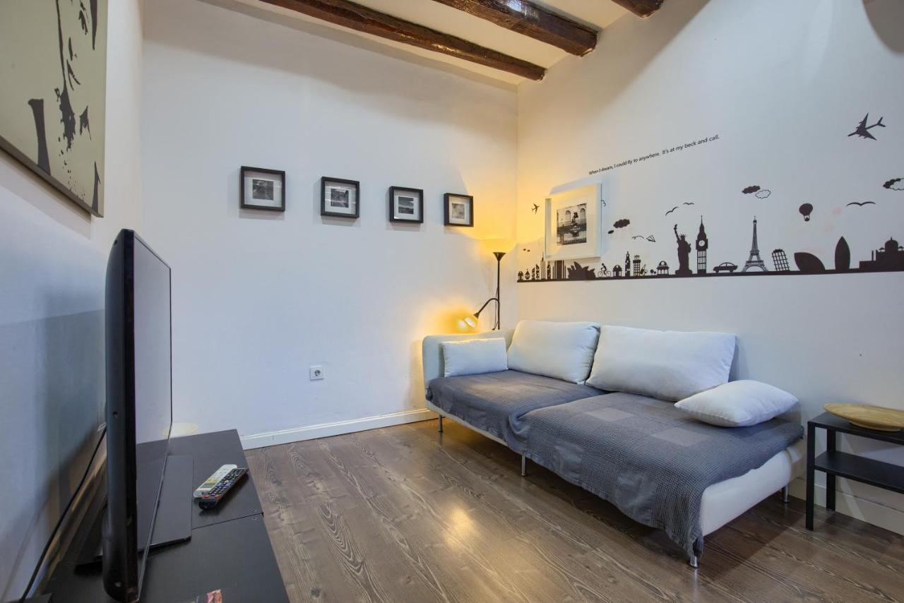Charming Sol Attic Appartement Madrid Buitenkant foto