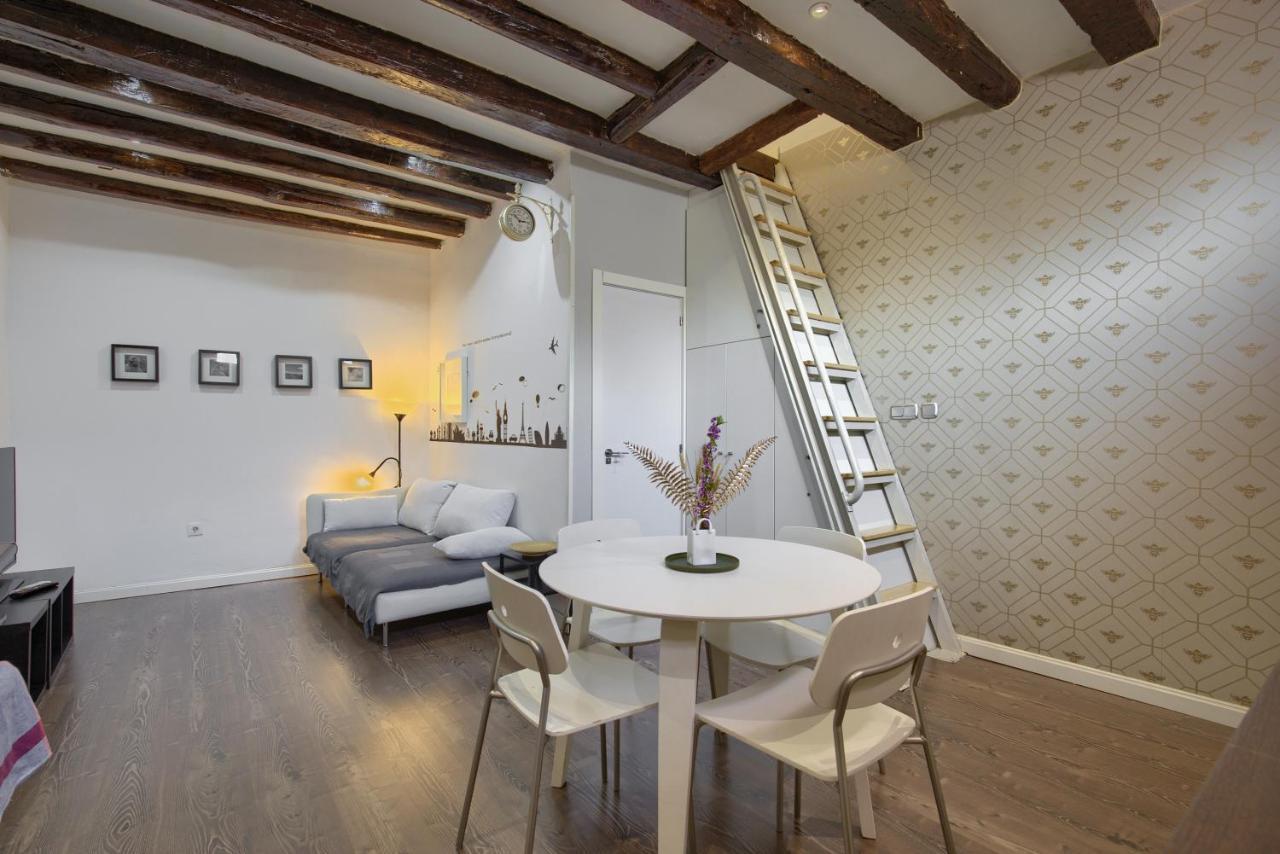 Charming Sol Attic Appartement Madrid Buitenkant foto